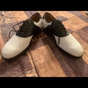 Foot Joy Icon Golf shoes. Brand new without tags.